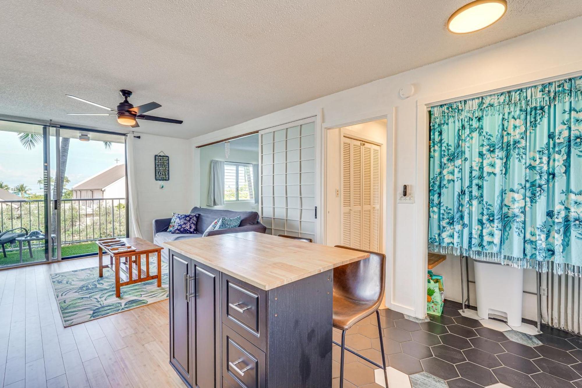 Kailua-Kona Condo With Balcony Walk To The Beach! Extérieur photo